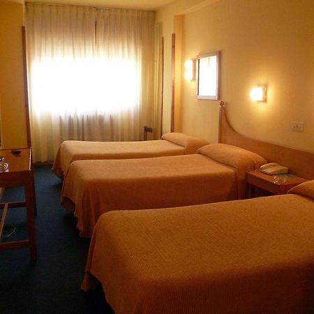 Hotel Pradas Jaca Exteriér fotografie