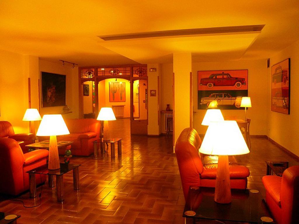 Hotel Pradas Jaca Exteriér fotografie